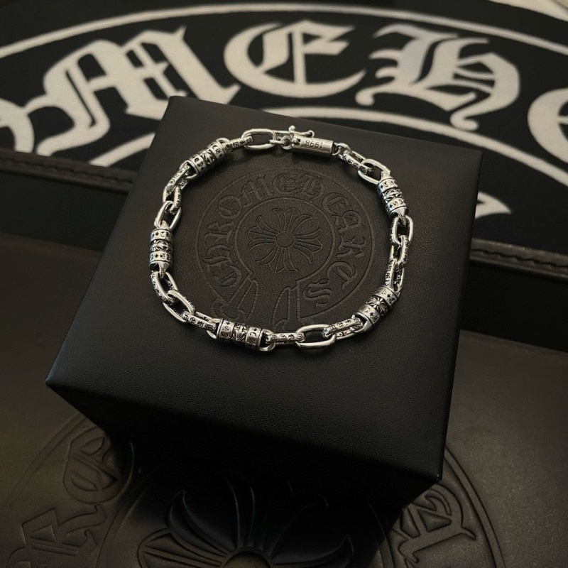 Ch*0me He**ts bracelets